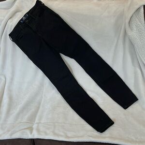 Hollister black mid-rise super skinny jeans